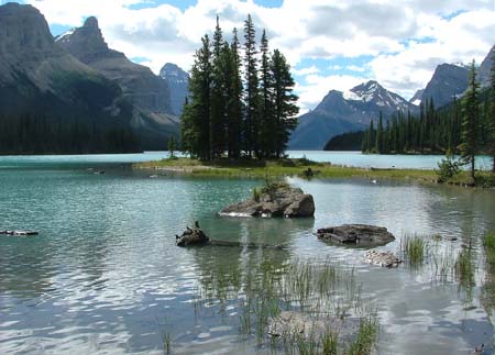 Spirit Island (Jasper NP)